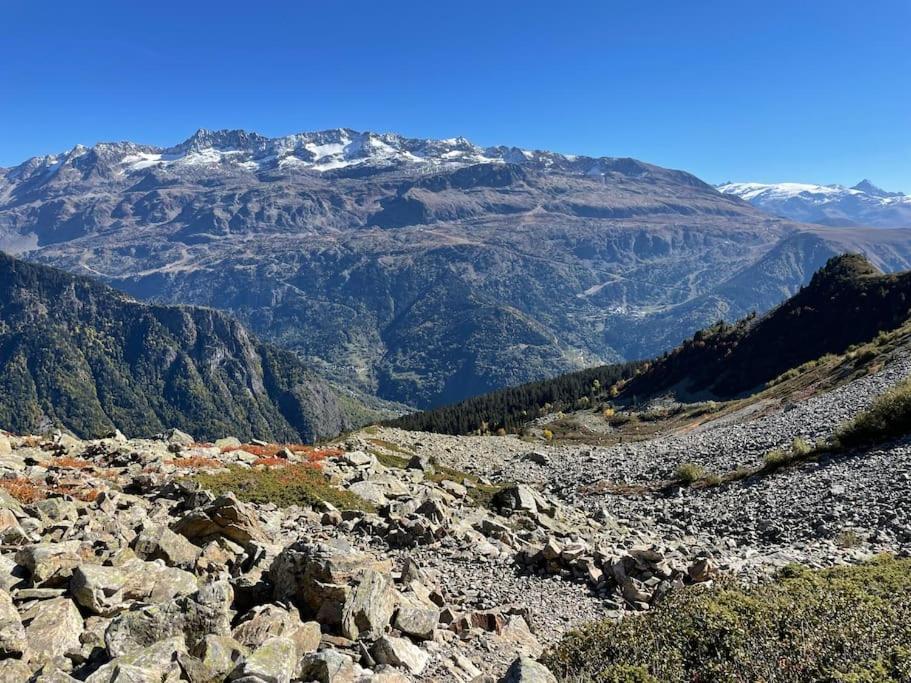 - Restful 2 Bed For Ski, Cycle & Family Appartement Allemont